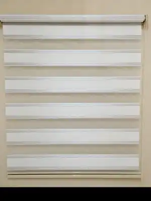 Pliseli Zebra Perde Gümüş Simli - Beyaz