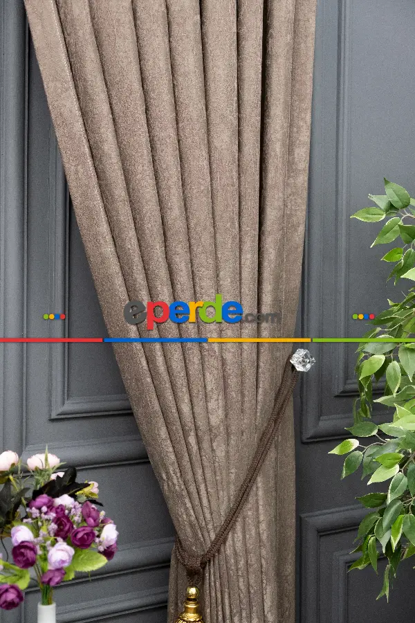 Düzrenk Kadifemsi Fon Perde En 150 Cm