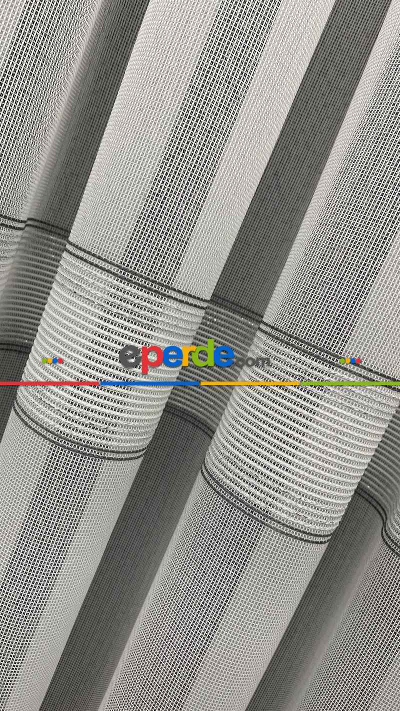 Oturma Odası - Premium Kalite Trend Perde Modelleri 2025 -enine Kumaş Bantlı Dokuma Tül Perde 03