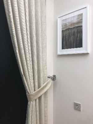 Krem Desenli Jakar Fon Perde- Krem