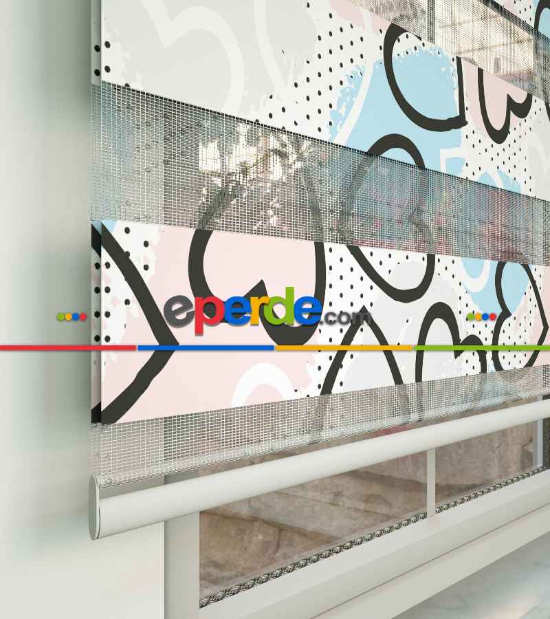 Bebek Odası Zebra -  Kalp Desenli Baskılı Zebra Perde- Çok Renkli