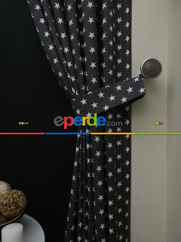 Siyah-beyaz Yıldız Desenli Fon Perde ( Leke Tutmaz )- Siyah-beyaz