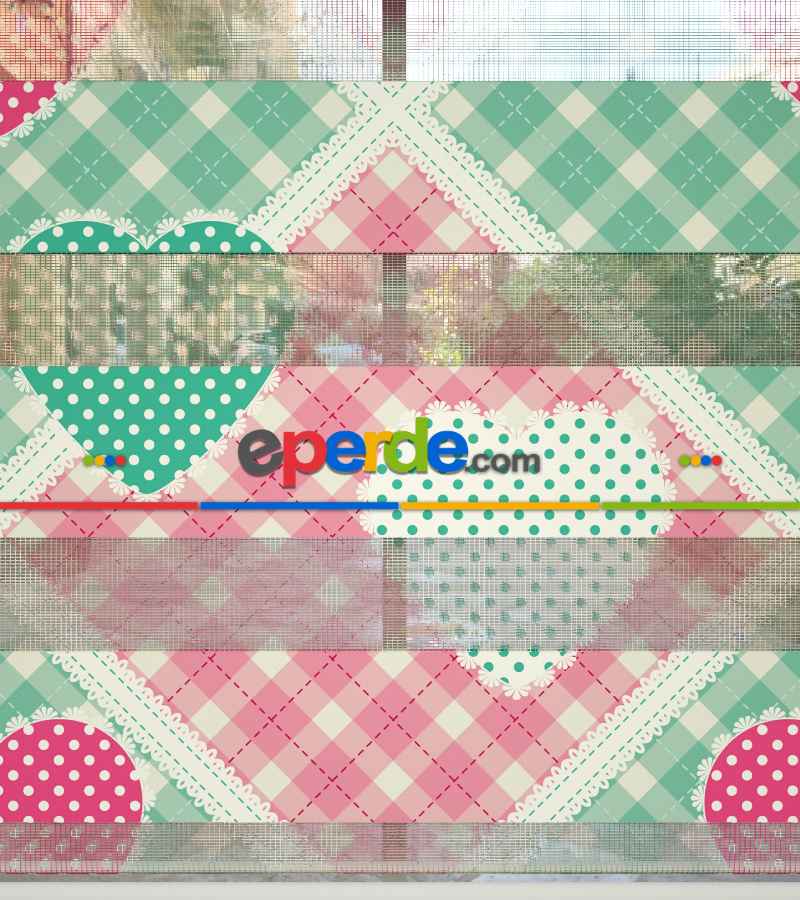 Kalp Desenli Baskılı Zebra Perde- Çok Renkli