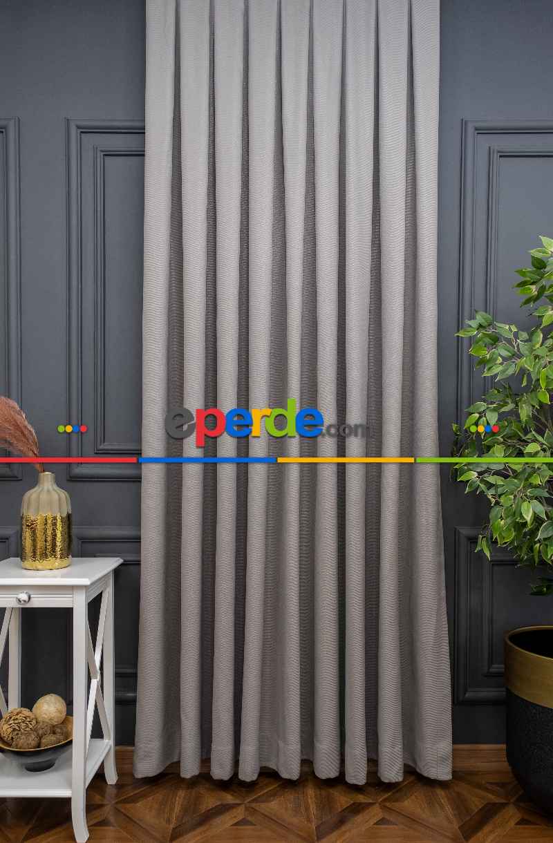 Oturma Odası 2025 Trend Gri Özel Dokulu Ve Işıltılı Fon Perde