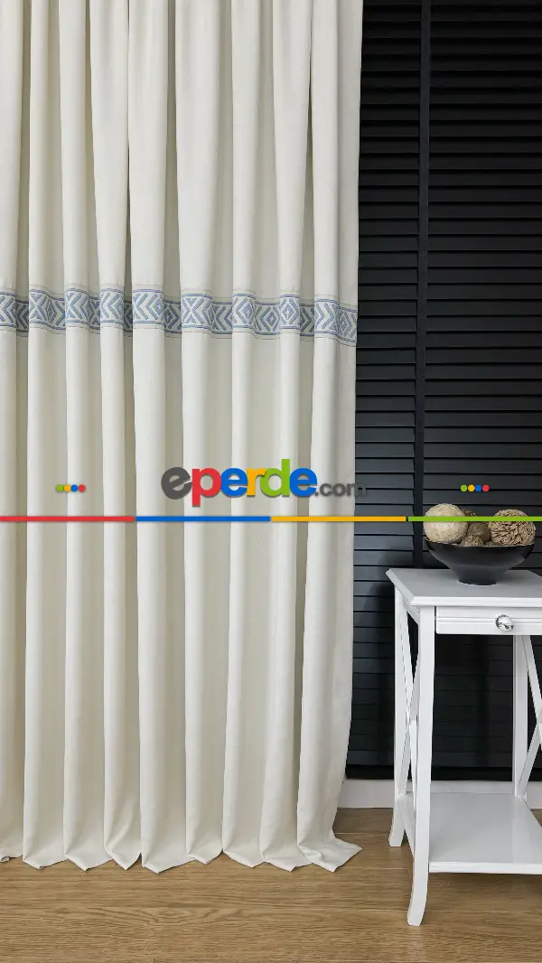 Yatak Odası - Açık Krem Yatay Mavi Bordürlü Fon Perde - Ağır Gramajlı Premium Kalite Serisi