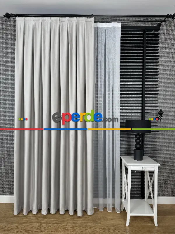 Yatak Odası - Açık Gri İthal Kadife Fon Perde, Premium Kalite Serisi Kadife Fon Perde