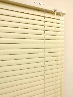 Açık Sarı - Alüminyum Jaluzi Perde - 25mm Kalınlığında- Sarı