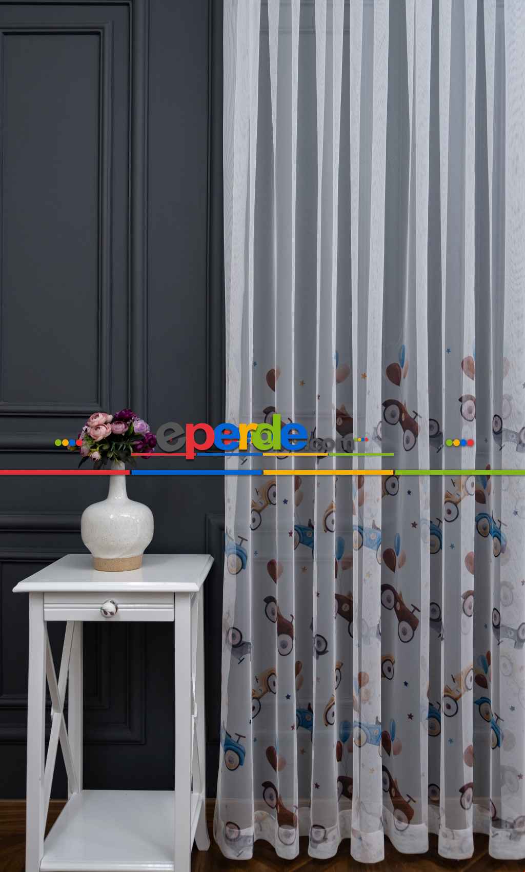 Hazır Ölçülü Petek Zemin Kahverengi Ve Mavi Renkli Araba Ve Balon Desenli Grek Baskılı Tül Perde