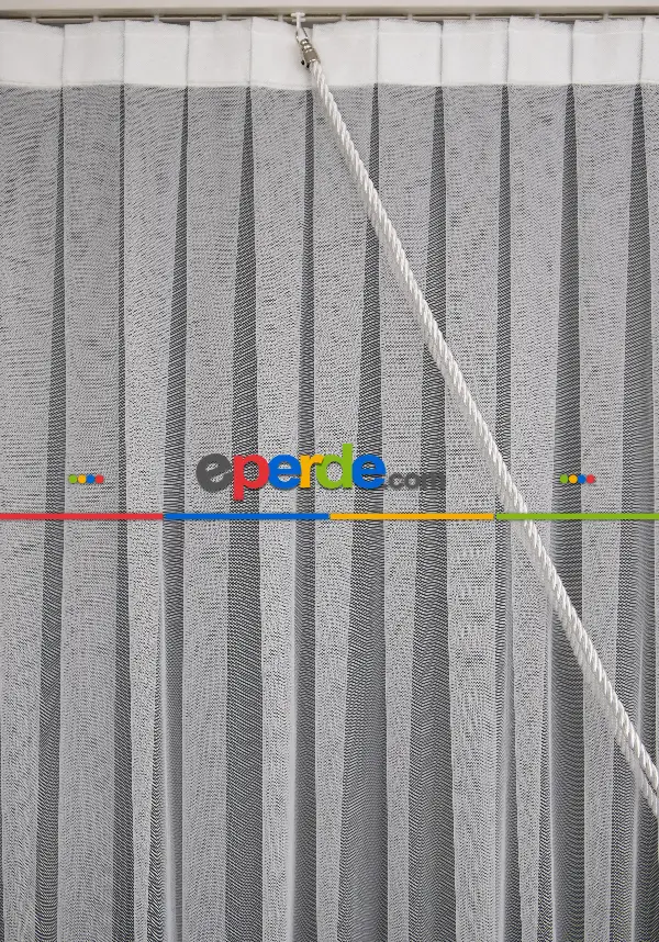 Yatak Odası - Grek Yalancı Kruvaze - Tülden Fon - Halat İle Yana Toplamalı Tül - Aksesuar İlave Ücretlidir - Çift Veya Tek Kanat - Kurşunlu Tül