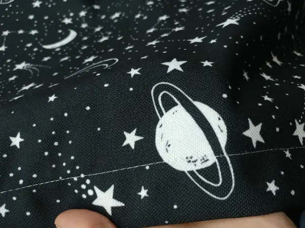 Bebek Odası Fon - Uzay Gezegen Desenli Fon Perde Evm667 Kumaşı Kalındır Duck Bezi Değildir- Siyah