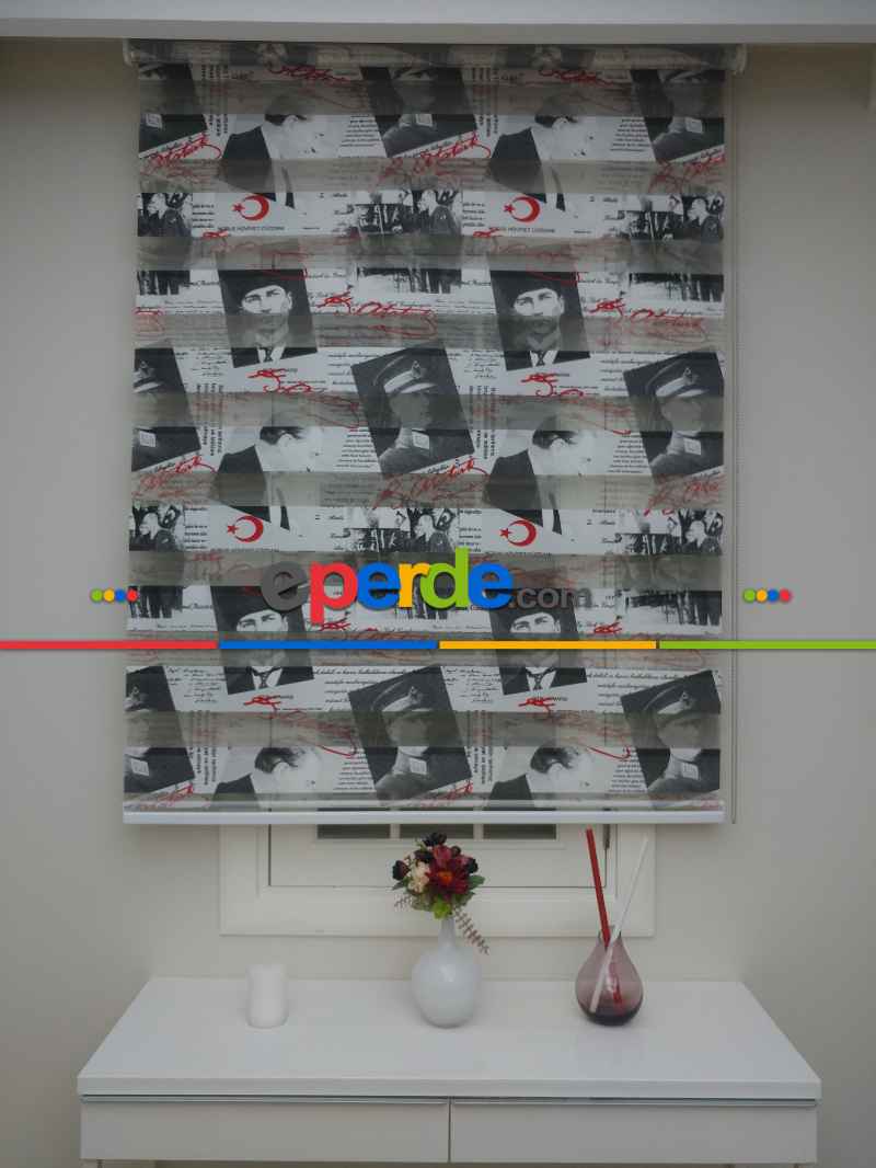 Atatürk Baskılı Zebra Perde- Siyah-kırmızı-beyaz-siyah Kırmızı- Çok Renkli 3