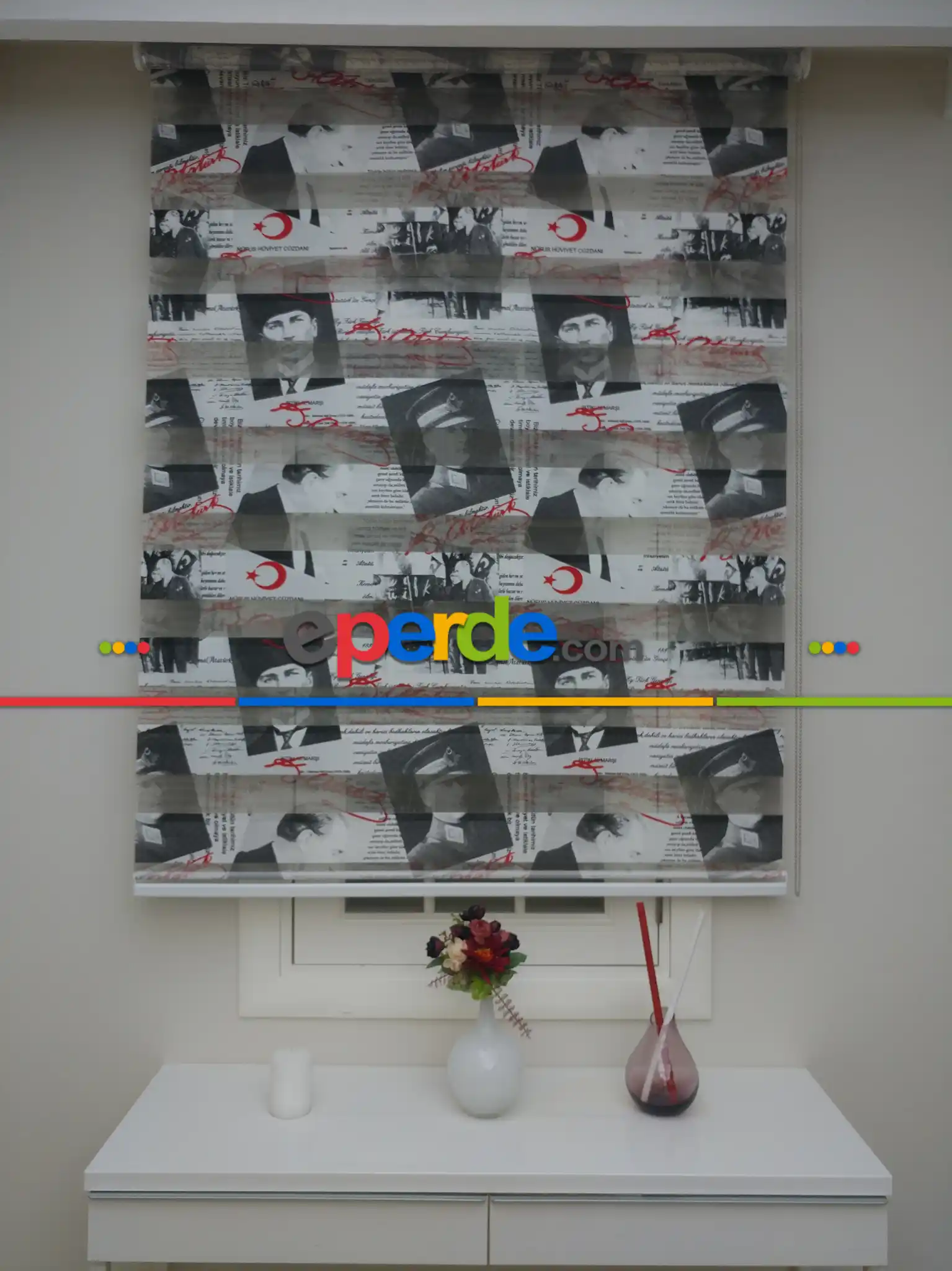 Atatürk Baskılı Zebra Perde- Siyah-kırmızı-beyaz-siyah Kırmızı- Çok Renkli 3