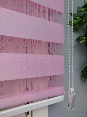 Oturma Odası - Pembe Zebra Perde - Düz Zebra Perde