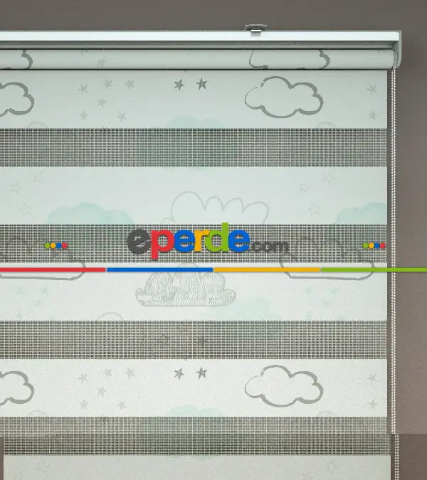 Bulut Desenli Baskılı Zebra Perde- Çok Renkli