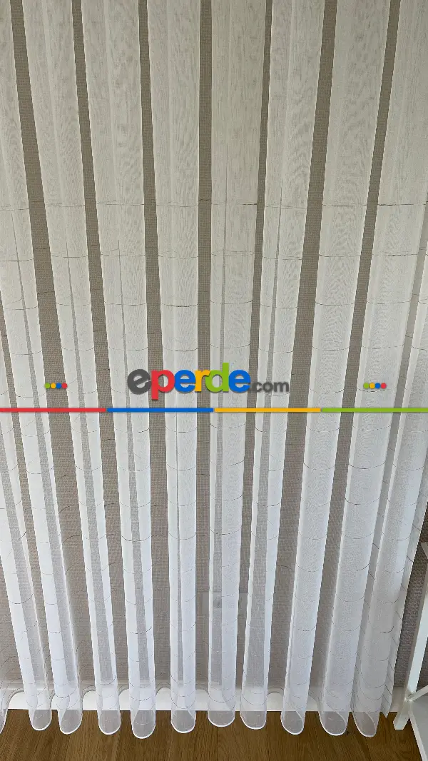 Salon - Yüksek Kalite Armür Tül Perde - Yarıya Kadar Kısmında Çizgilidir. Ütü İstemez