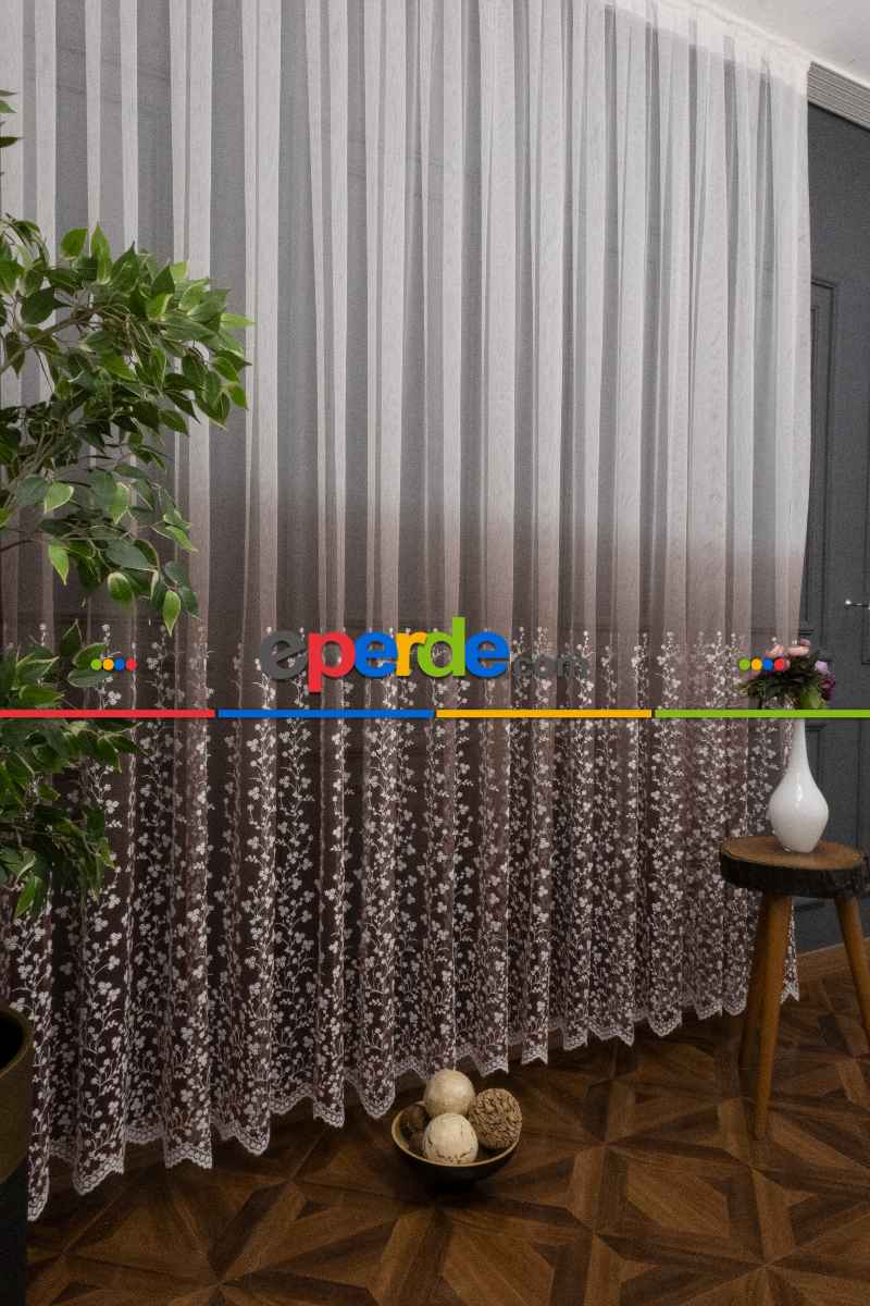 Etek Geniş Desenli Papatya Tasarımlı Tül Perde