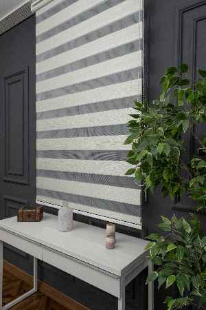 Zebra Perde -simli Kırık Pileli Zebra Perde