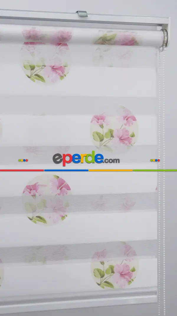 Çiçekli Desen Zebra Perde- Pembe-beyaz Buz Beyazı