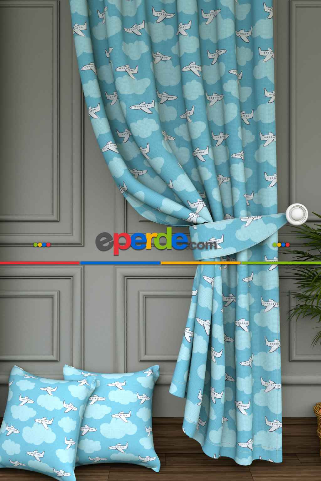 Dökümlü Kumaştan Uçak Baskılı Fon Perde