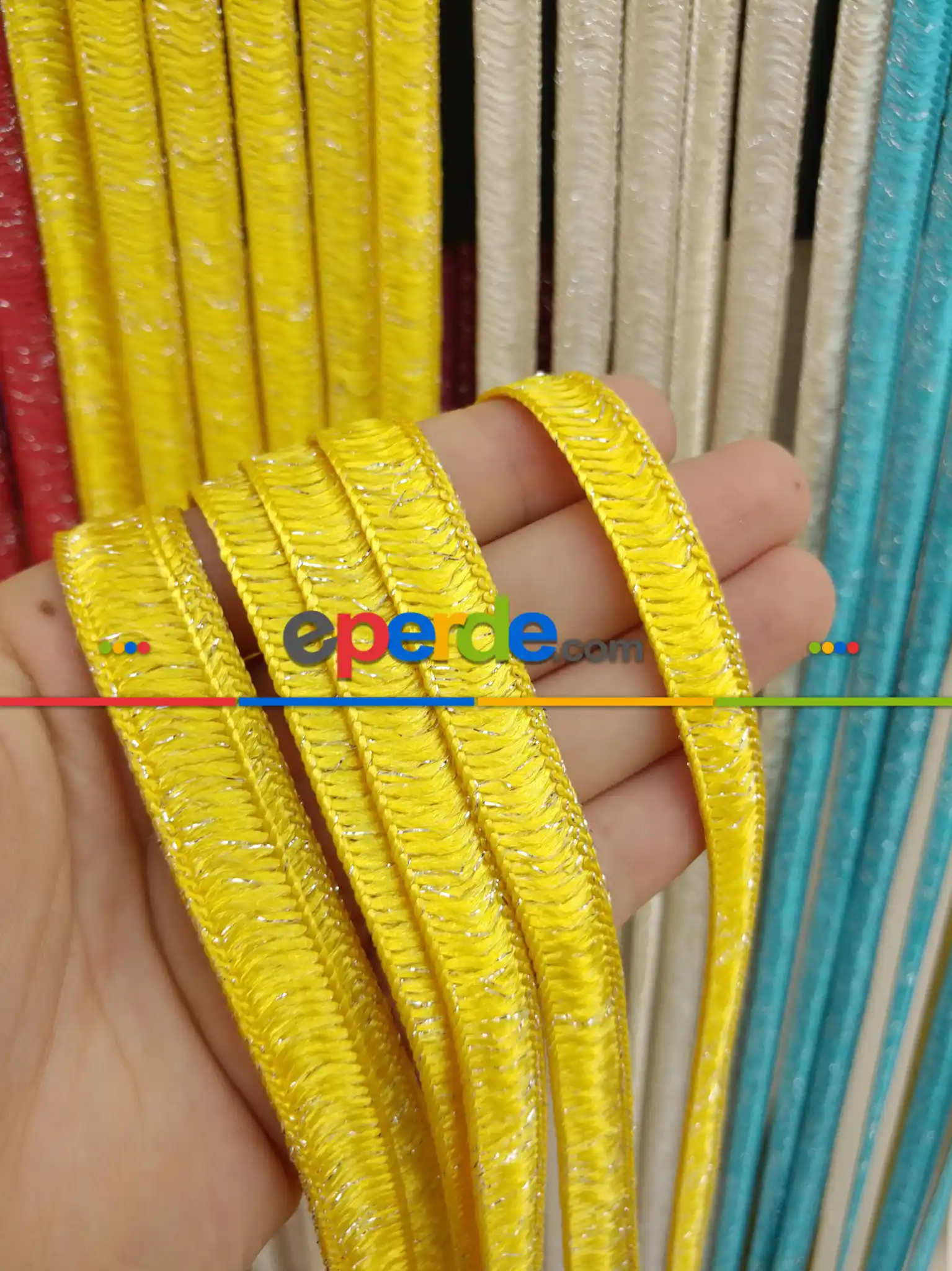 Oturma Odası - Sarı Rengi İp Perde İpek Duble Serisi- Sarı-gümüş