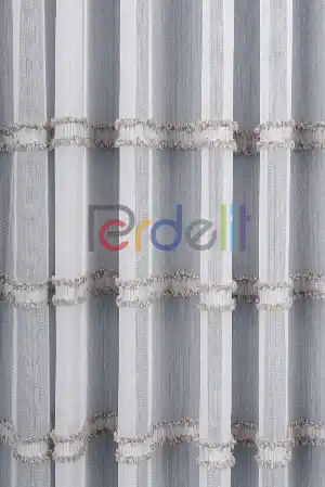 Enine Renkli Bantlı Püskül Detaylı Bambu Zemin Tül Perde