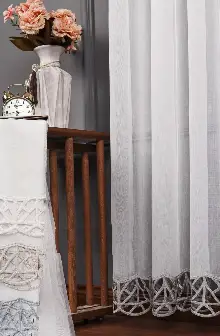 Modern Tarz Tasarım Comely Desen Tül Ütü İstemez