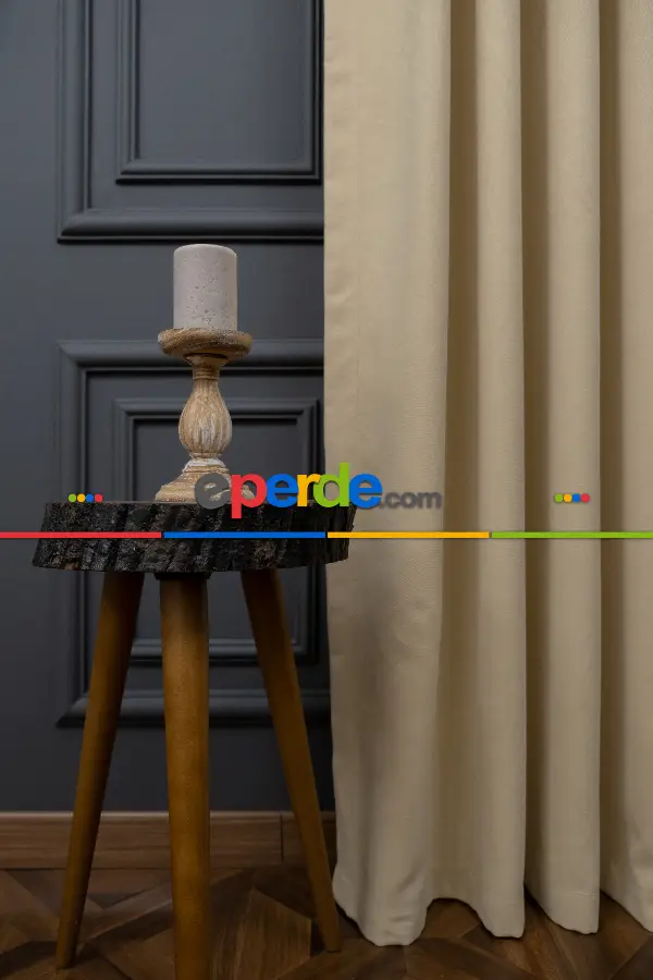 Salon - Açık Bej Rengi Düz Fon Perde En  Dökümlü Fon Perde 03