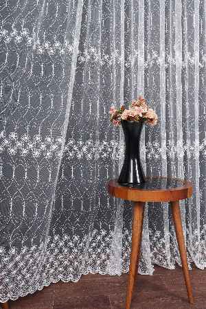 Şeritli Papatya Nakış İşlemeli Brode Tül Perde