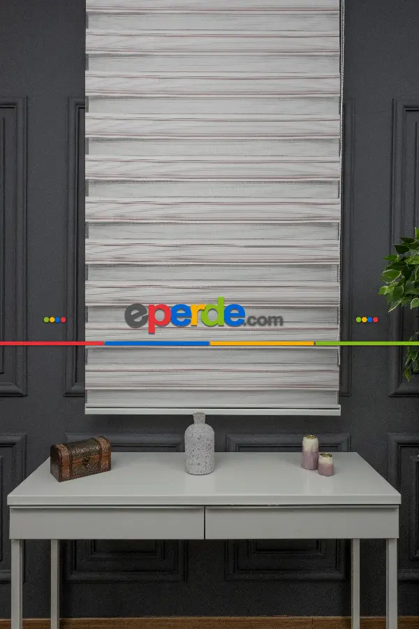 Pudra Pembe Zebra Perde - Yarım Pilise - Gümüş Simli Renk Geçişli Zebra Perde