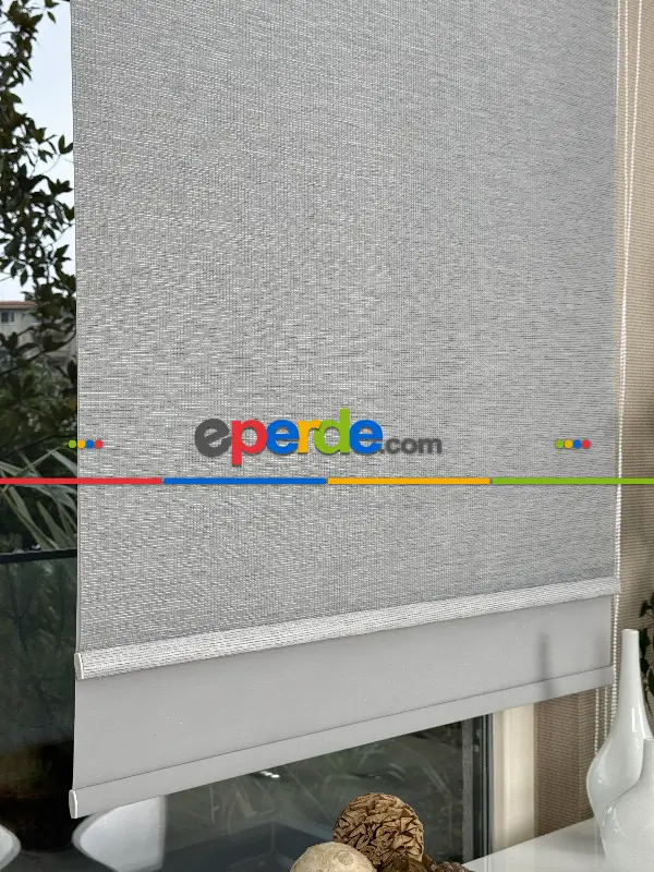 Açık Gri Çiftli Sistem Tül Stor Perde, Standart Metal Kasalı Yüksek Kalite Kornişe Kolay Montaj Seçenekli