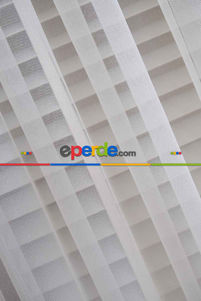 Bebek Odası Tül Perde - Krem Düz Tül Perde Grek Zemin