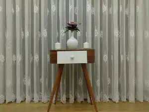 Ekru Serpme Kilim Desenli Özel Örme Dokulu Tül Perde- Ekru