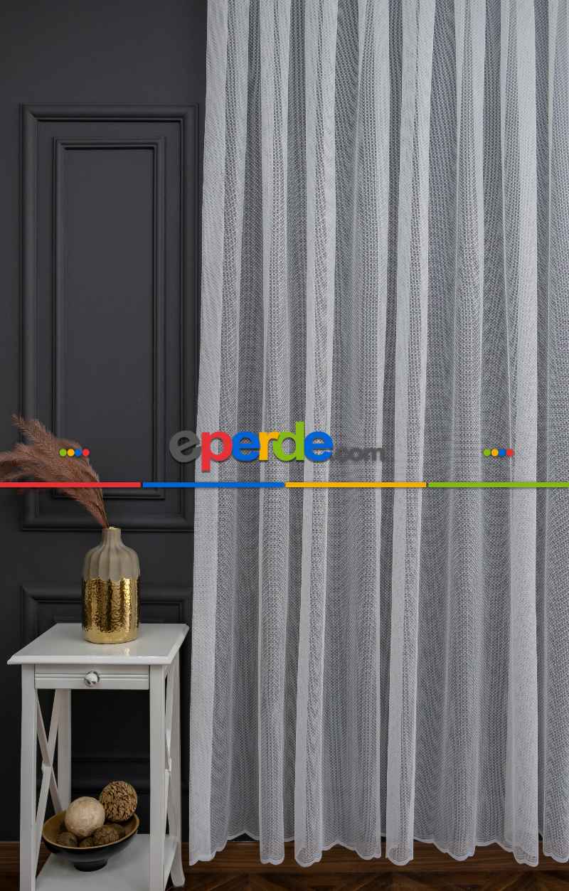 Taç Benekli Tül Kırışmaz Ütü İstemez Tasarım Model Tül