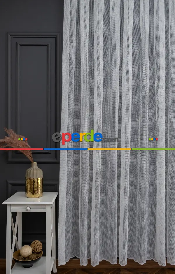 Taç Benekli Tül Kırışmaz Ütü İstemez Tasarım Model Tül