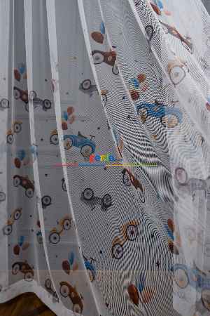 Hazır Ölçülü Petek Zemin Kahverengi Ve Mavi Renkli Araba Ve Balon Desenli Grek Baskılı Tül Perde