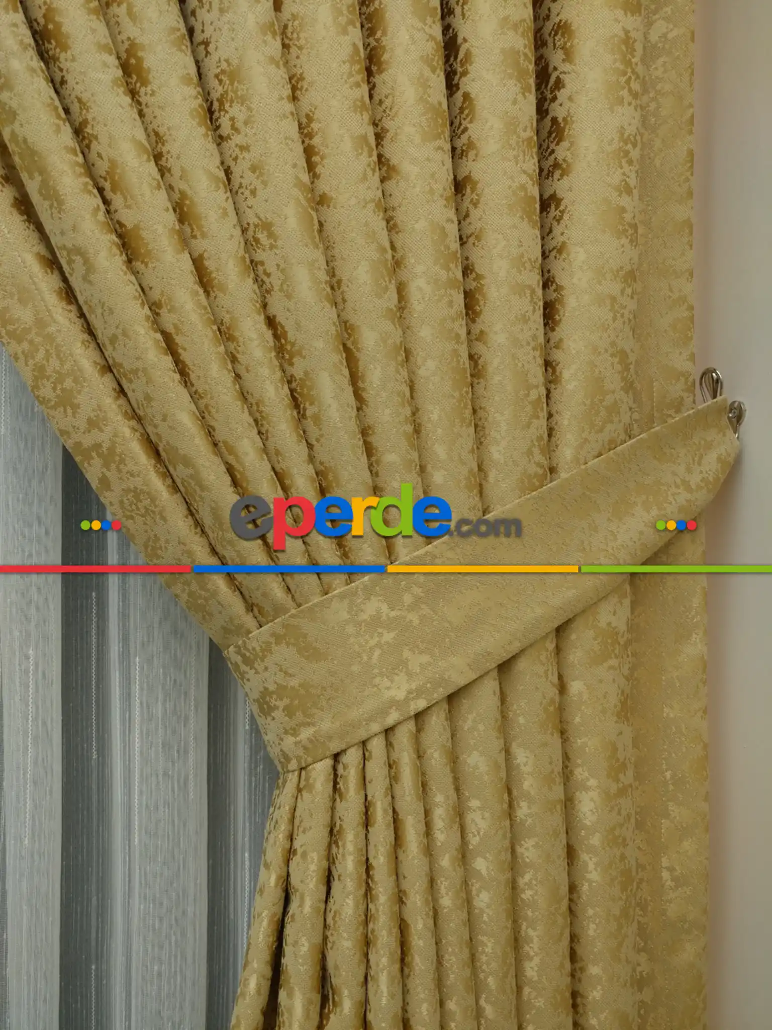 Gold Rengi Duz Jakar Fon Perde (150)- Altın Mat