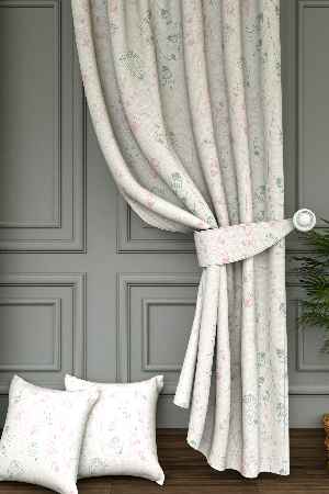 Soft Kuru Çiçekler Baskılı Fon Perde