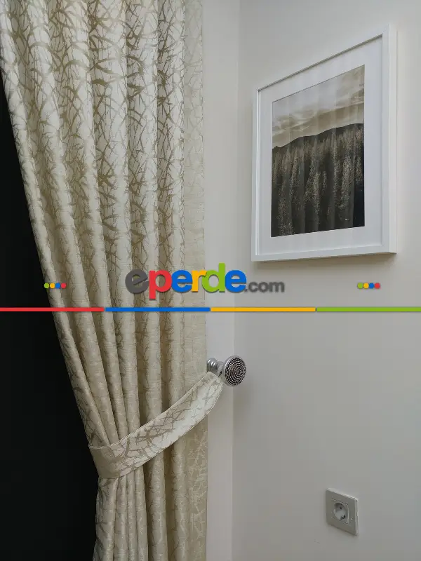 Salon Perdesi - Krem Desenli Jakar Fon Perde (geniş En:280 Kumaş)- Krem