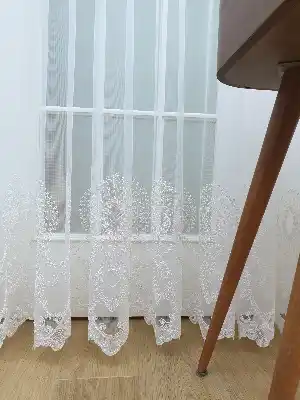 Etek Ucu Koordeneli Nakışlı Tül Perde- Ekru