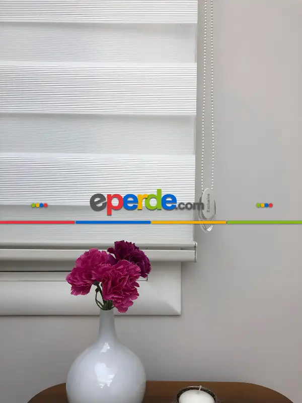 Ekru Renk, Yüksek Kalite İnce Plise Zebra Perde - Kornişe Kolay Montaj Ayağı Seçenekli - Standart Metal Kasalı