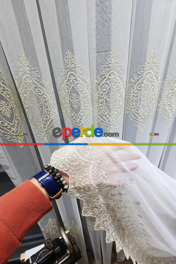 Salon Tül - Gold Altın Orta İstanbul Damask İşlemeli Salon Model Tasarım Pileli Tül Perde