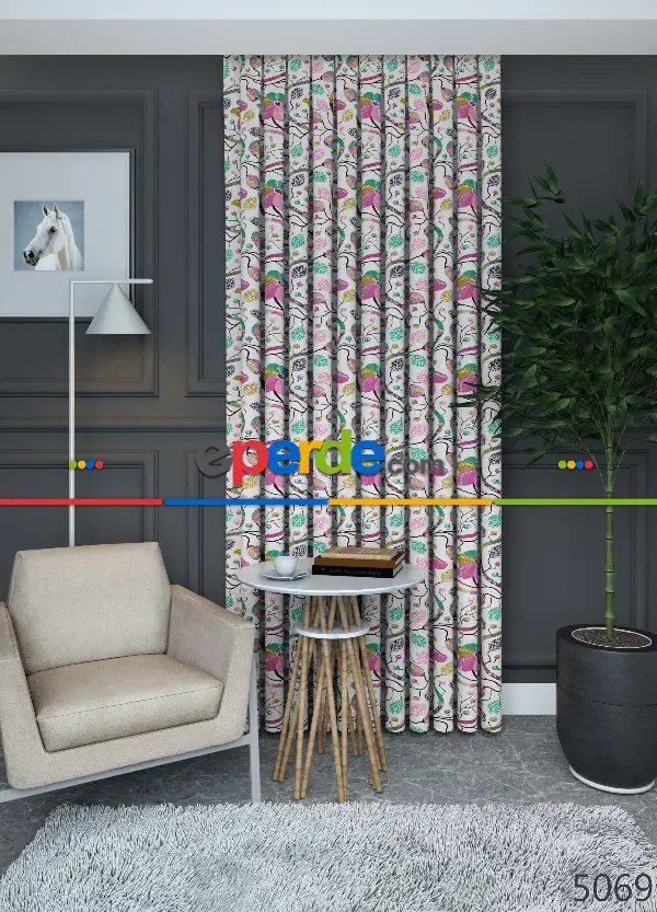 Dökümlü Kumaştan Geniş En Çiçek Desenli Fon Perde 1. Kalite