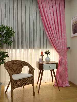 Pembe Renk Jakar Desenli Fon Perde- Şeker Pembe