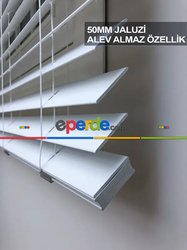50mm Beyaz Ahşap Efektli Jaluzi Perde Alev Almaz Özellik- Beyaz