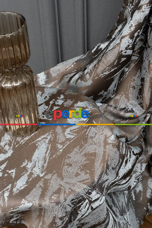 Yatak Odası - Jakar Dokuma Fon Perde Zemin Kahve(desen Açık Mavi) Renk