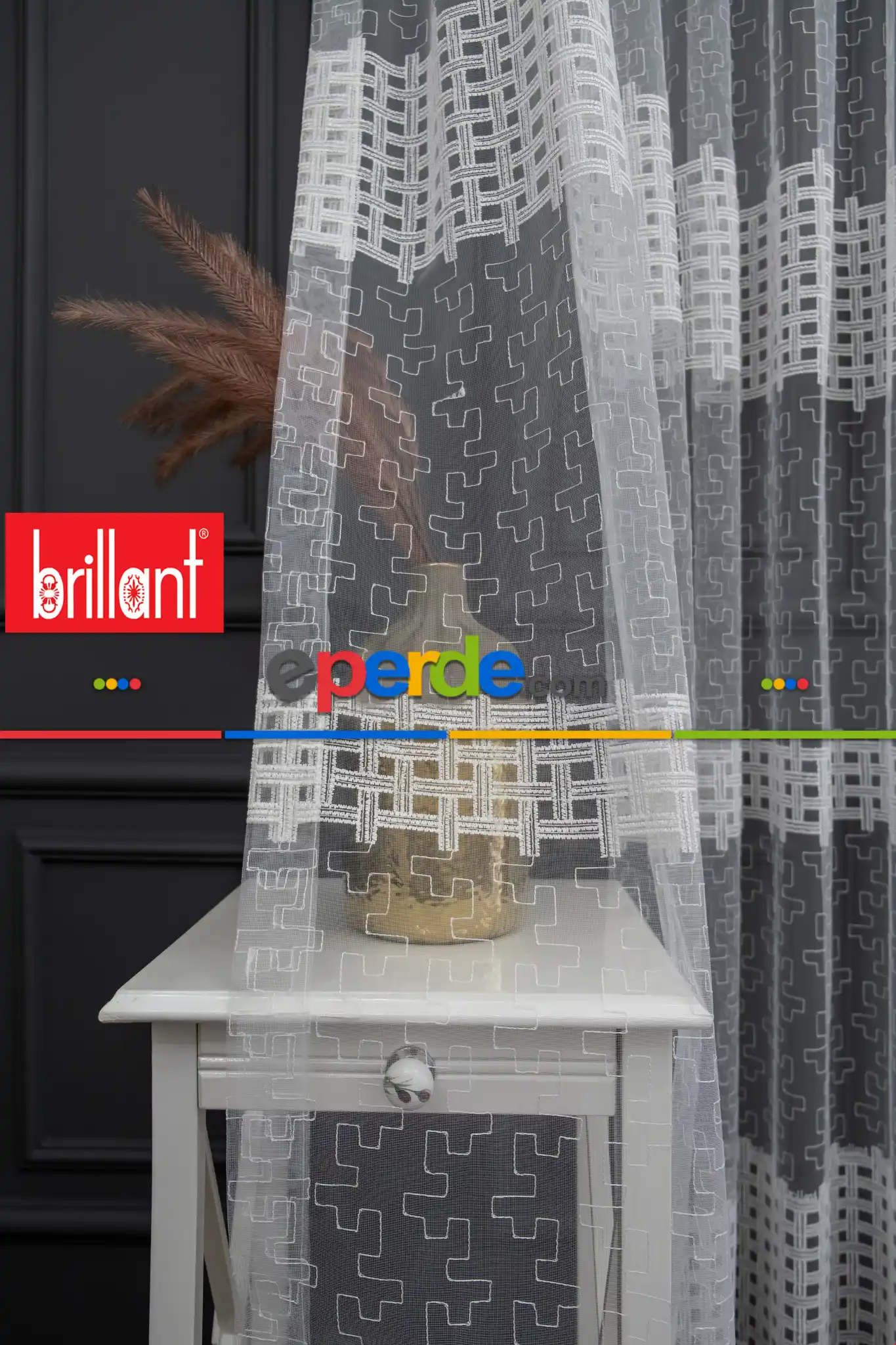 Salon Tül Modelleri - Brillant Kare İşlemeli Kare Desenli Tasarım Tül Perde