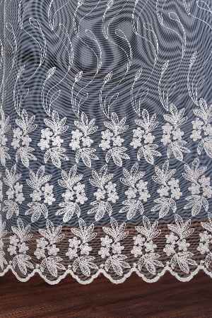 Brode Işlemeli Sarmaşık Desen Çiçekli Tül Perde