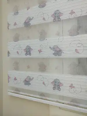 Sevimli Filler Desenli Baskılı Zebra Perde Bebek Odası Perdesi- Gri-Füme-Antrasit-Pembe