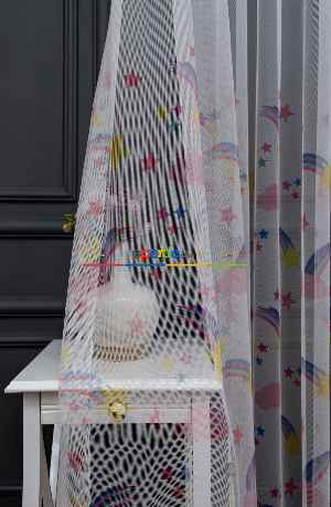 Hazır Ölçülü Petek Zemin Mavi Ve Yeşil Renkli Gökkuşağı Desenli Grek Baskılı Tül Perde