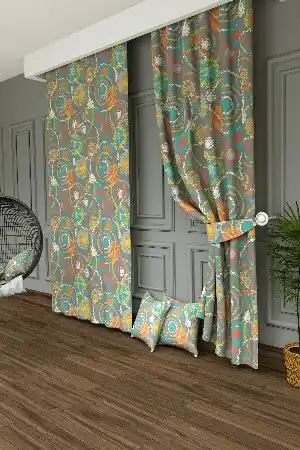 Dökümlü Kumaştan Renkli Halkalar Desenli Baskılı Fon Perde